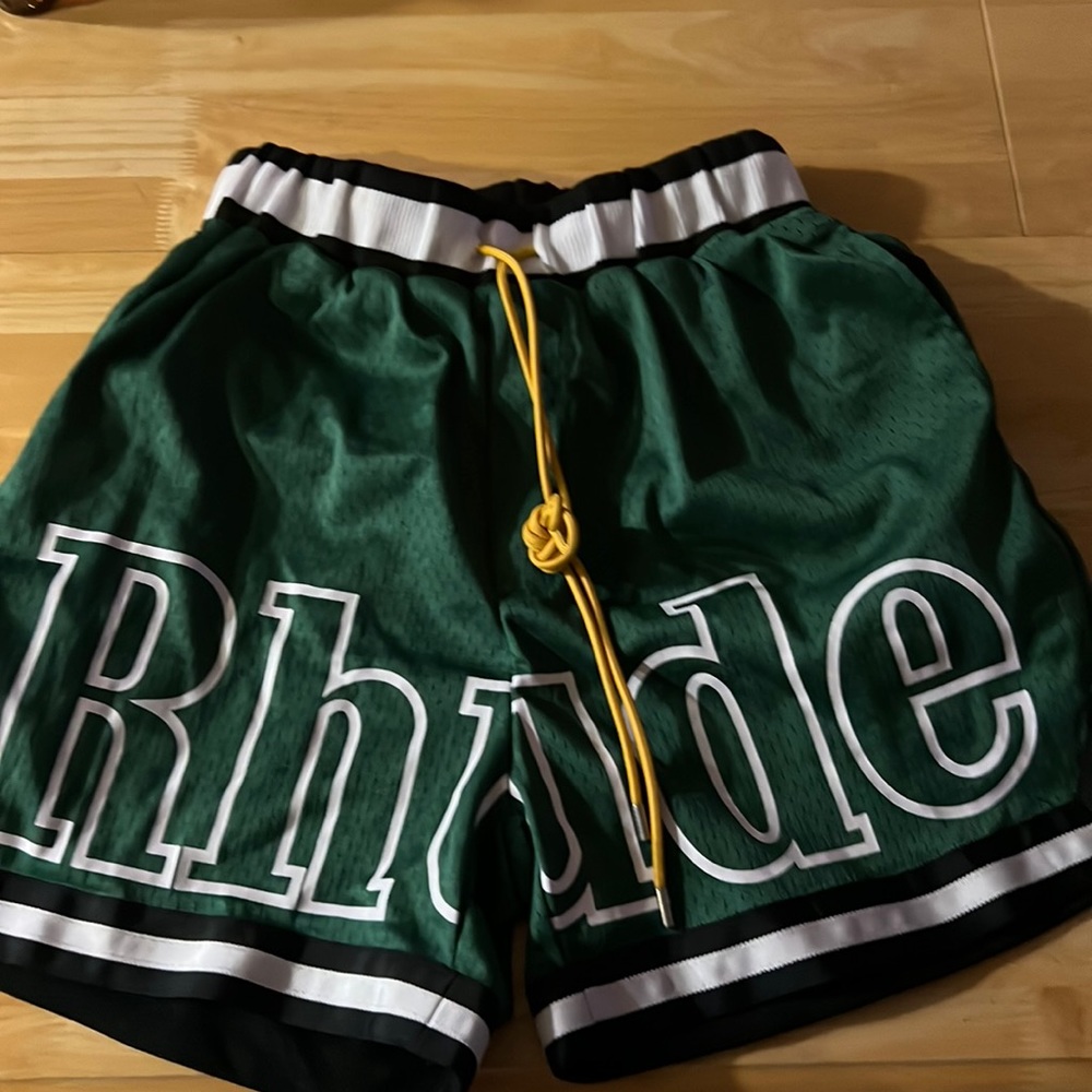 Rude shorts size small